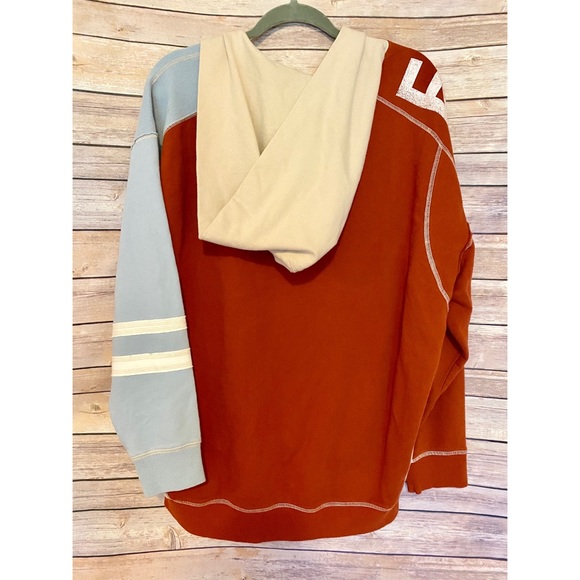 Free People Beach Break pullover hoodie, NWT small - Picture 3 of 4